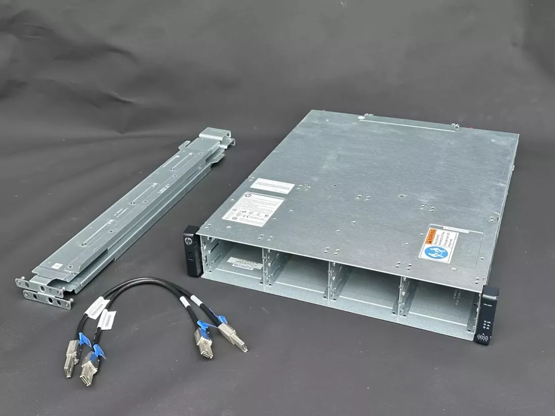 HP C8R18A Modular Array 2040 LFF Disk Enclosure Storage enclosure