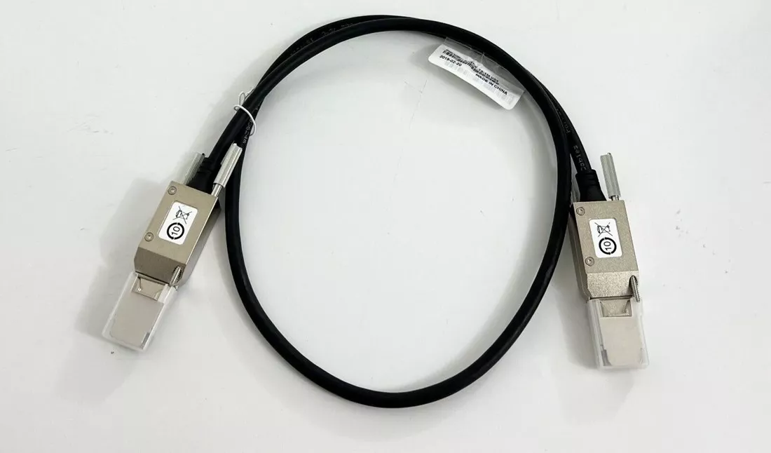 Cisco STACK-T2-1M= Stackwise Stacking cable 1M