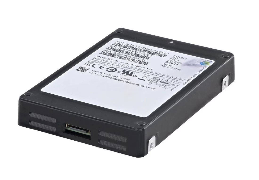 Samsung MZ-ILT3T80 PM1643 3.84TB SAS 12Gbps 2.5inch Ssd