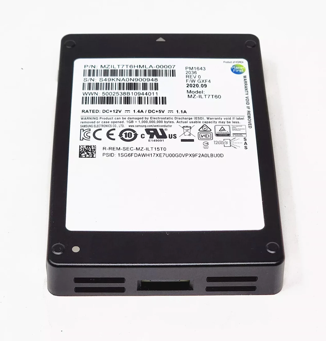 KIOXIA KCD8XVUG1T60 1.6TB NVMe CD8-V Series SIE 3DWPD Data