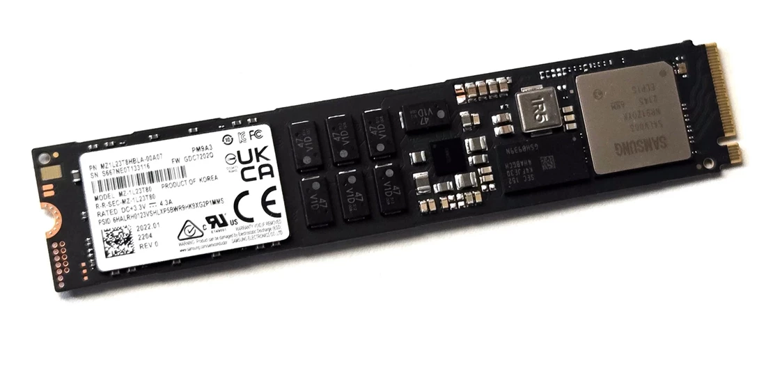 Samsung MZ1L23T8HBLA PM9A3 3.84TB PCI-E Gen4 x4 M.2 SSD Samsung MZ1L23T8HBLA PM9A3 3.84TB PCI-E Gen4 x4 M.2 SSD
