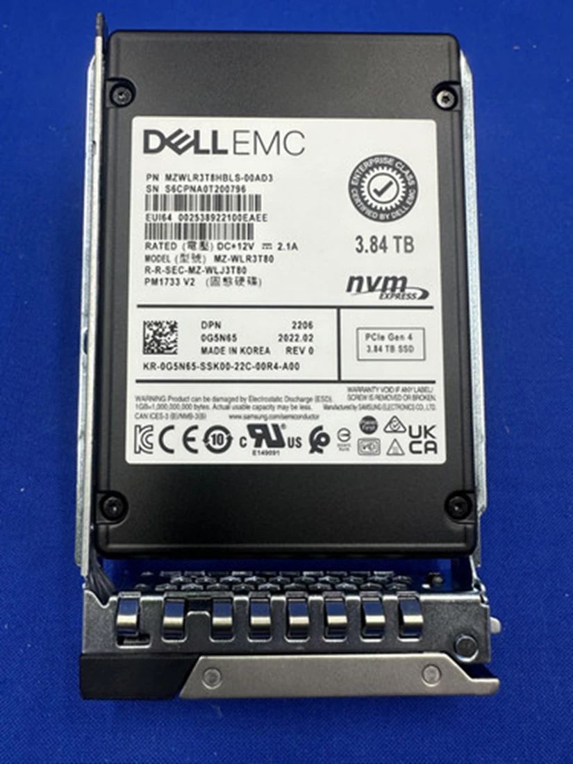 Dell G5N65 3.84TB NVMe Read Intensive U.2 SFF Drive Dell G5N65 3.84TB NVMe Read Intensive U.2 SFF Drive