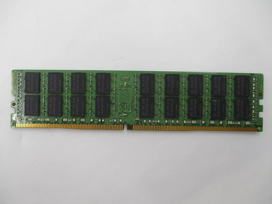 Samsung M391A4G43AB1-CWEQ0 32GB PC4-25600 DDR4-3200Mbps  2RX8 ECC Memory 