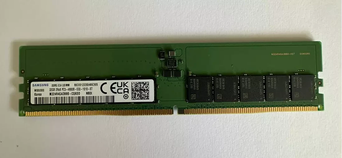 Samsung M324R4GA3BB0-CQKVG 32GB PC5-38400 DDR5-4800Mbps 2RX8 ECC Memory New