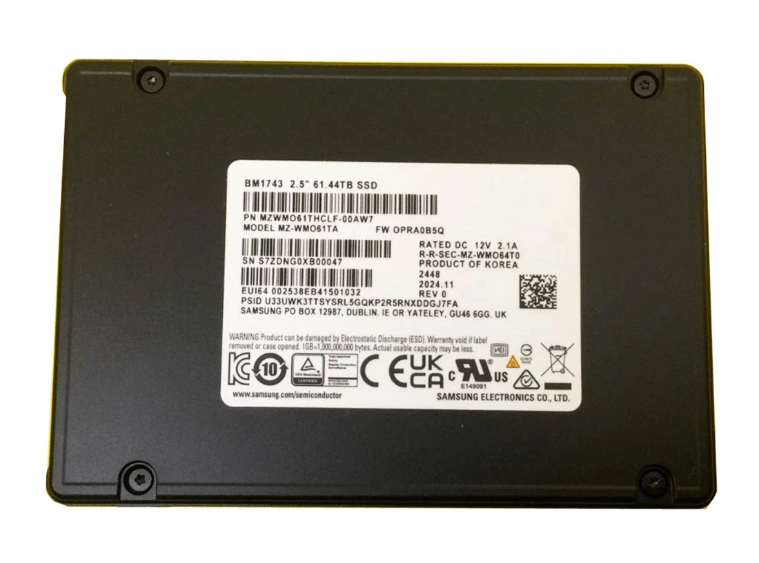 Samsung MZ-WMO61TA BM1743 61.44TB 2.5Inch U.2 PCI Express 5.0 x4 Ssd.