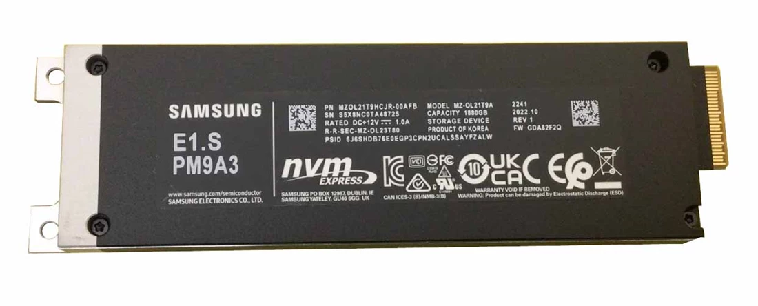 Samsung MZ-OL21T9A PM9A3 1.92TB PCIe 4.0 X4 E1.S NVMe Solid State Drive.