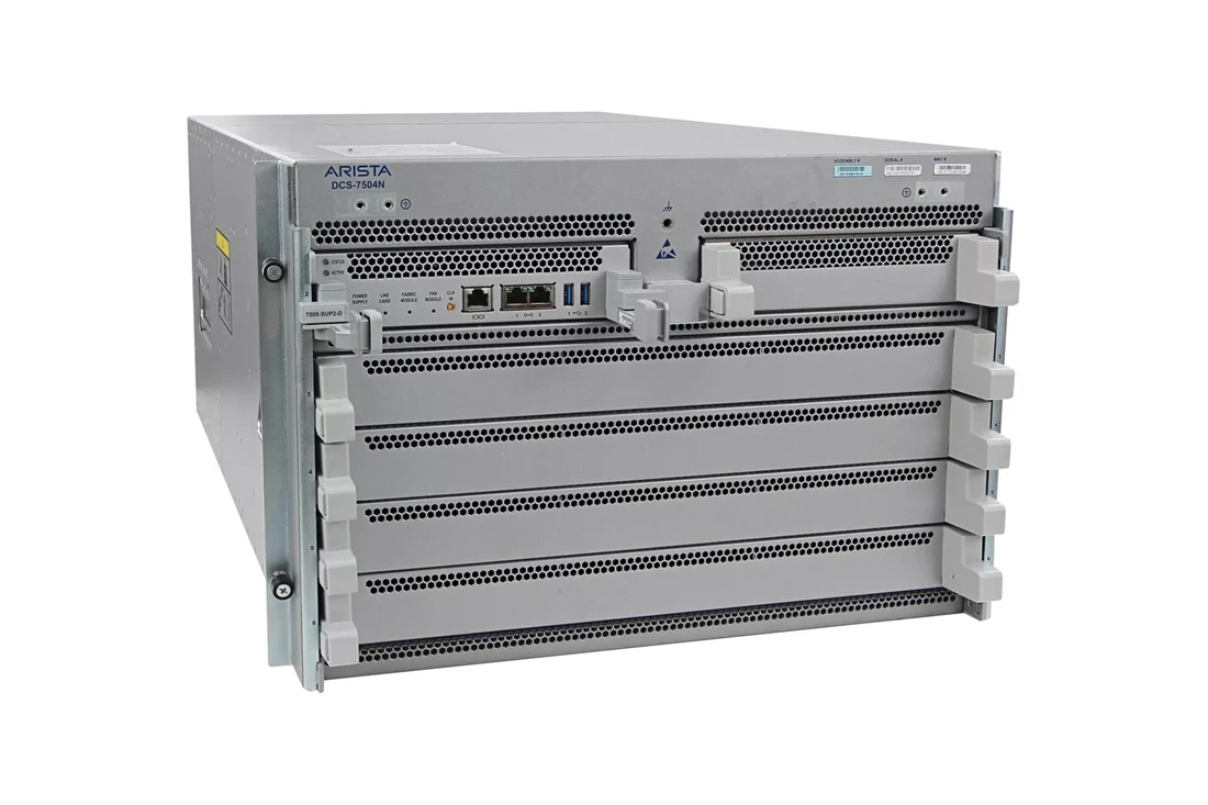 Arista 7504R Chassis bundle. Includes 7504 chassis, 4x3kW PS, 6xFM-R, 1xSup2 