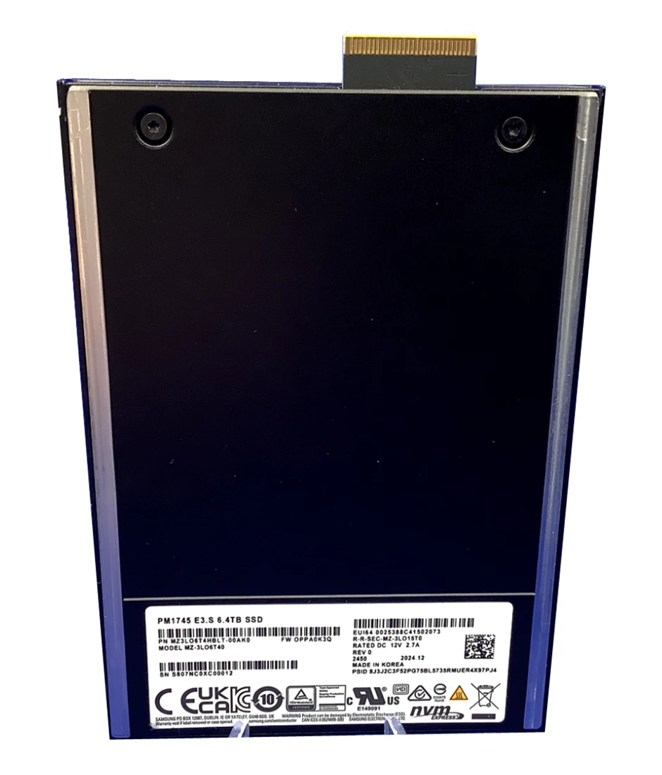 Samsung MZ3LO6T4HBLT-00AK0 PM1745 6.4TB PCIe 5.0 E3.S NVMe 2.5" Ssd