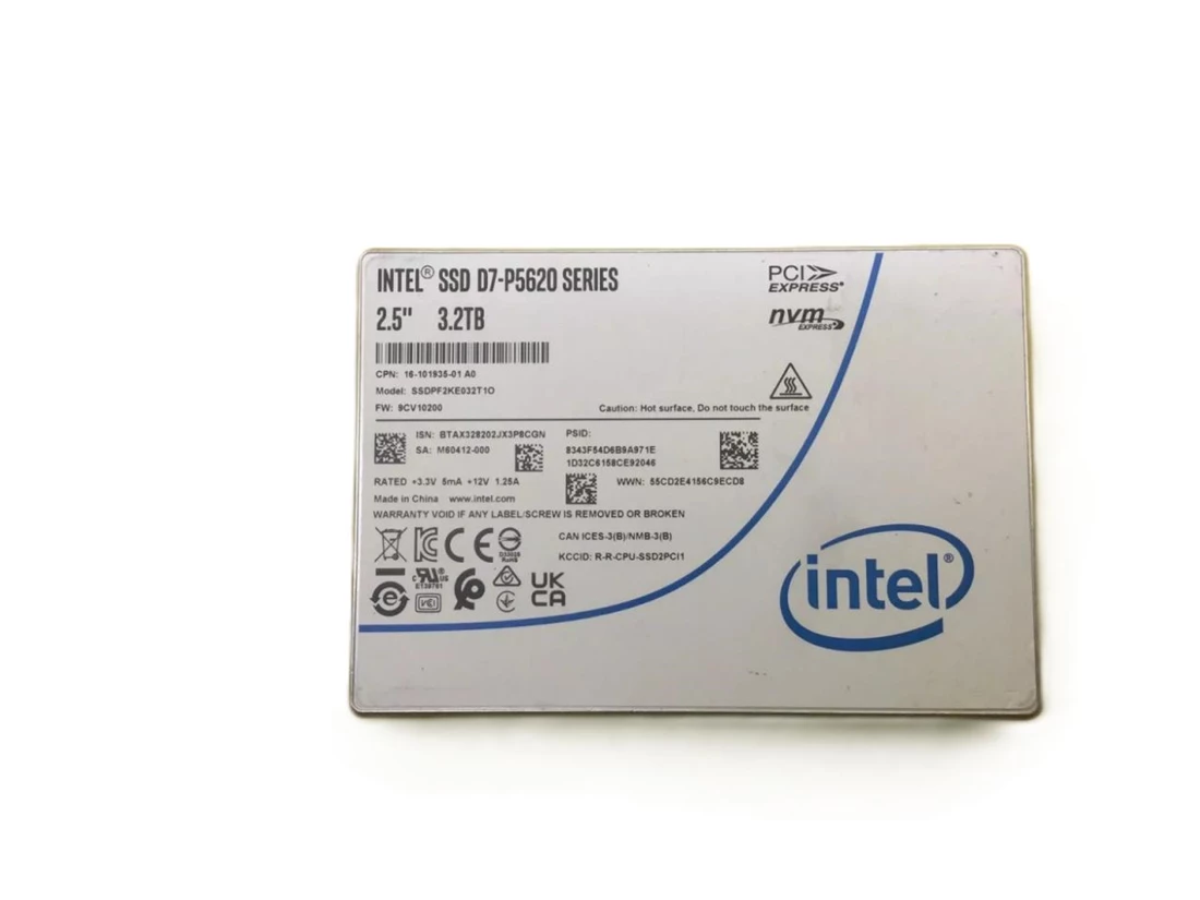 Intel D7-P5620 SSDPF2KE032T1O SSD 3.2 TB Pci Express 4.0 X4 (NVMe) Refurbished