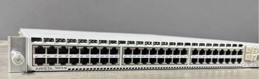 Arista Networks DCS-7050TX-96-F 7050TX Series Switches