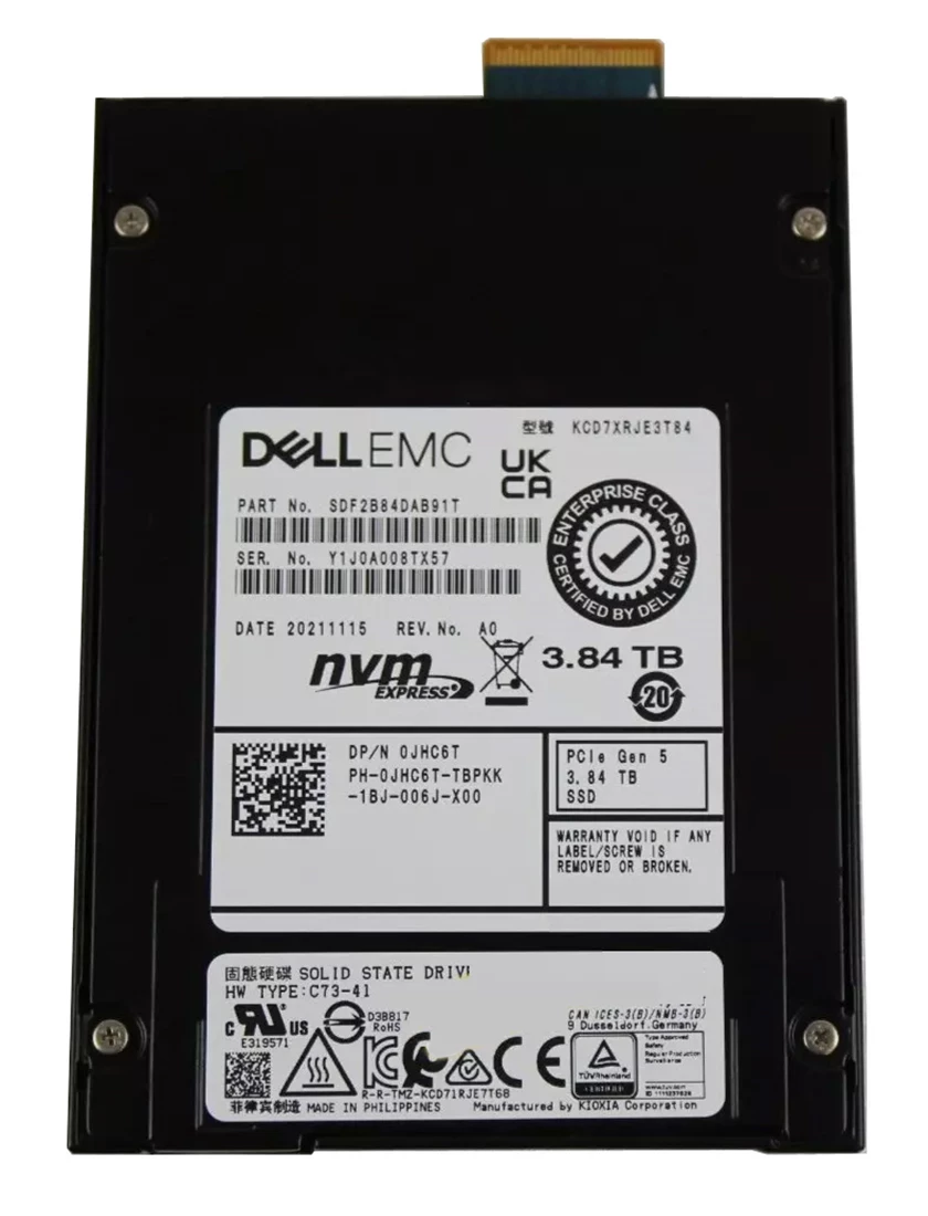 Kioxia KCD7XRJE3T84 CD7-R 3.84TB E3.S PCIe 5.0 NVMe SSD.