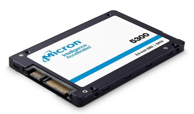 Micron MTFDDAK7T6TDS-1AW1ZABYY 7.68TB 5300 Pro SATA 6Gbps TLC SSD Brand New