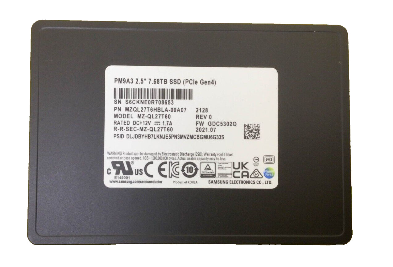 Bogholder en Monumental Samsung MZQL27T6HBLA PM9A3 7.68Tb U.2 Gen4 x4/dual port x2 NVMe 2.5 Inch  Datacenter SSD - ServerSupply.com