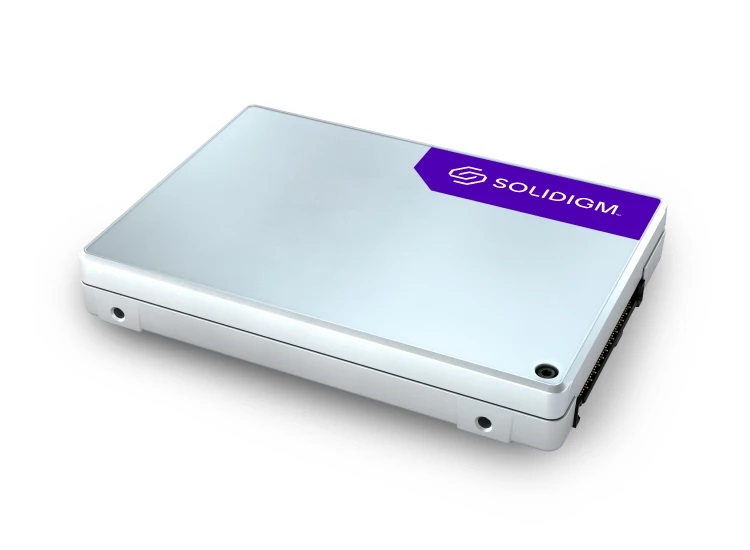 SOLIDIGM SBFPF2BV153TOP1 D5-P5336 15.36TB PCIe 4.0 X4 U.2 15MM 3D5 Opal 2.5inch SSD
